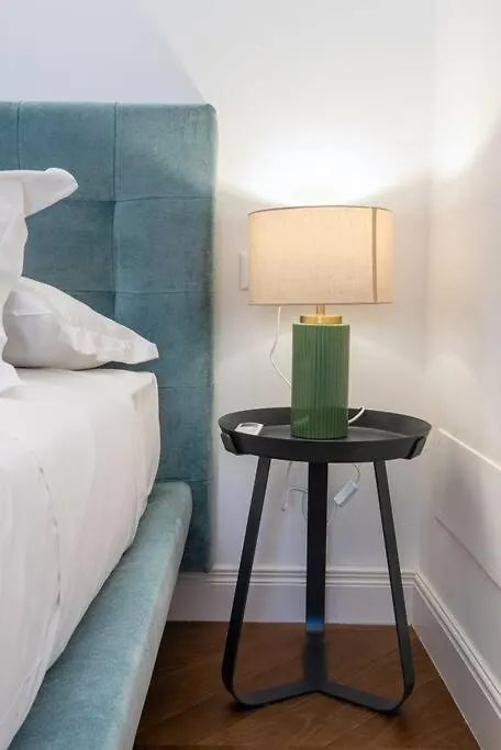 Unyca - Duomo Luxury View Apartment Florence 0*,